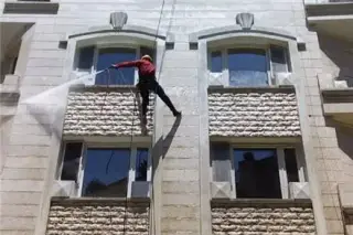 نماشویی در شرق تهران ، نماشویی در غرب تهران ، پیچ و رولپلاک نما