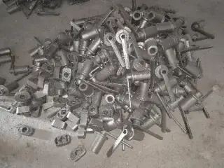ریخته گری قطعات چدن و فولاد