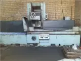خدمات سنگ مغناطیس