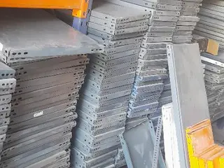 خریدار قفسه فلزی دست دوم راک طوسی پیچ مهره ای سوپری
