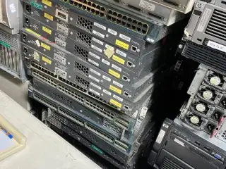 خریدار سانترال خریدار تلفن خریدار سویچ سیسکو