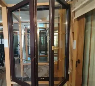 اجرای تخصصی درب و پنجره UPVC و آلومینیوم