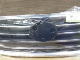 مرکز تخصصی فروش قطعات یدکی فردا موتور (SX5 و T5)