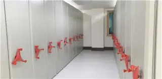 کمد بایگانی ریلی