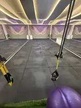 باشگاه ورزشی بانوان پی آر PR Women GYM
