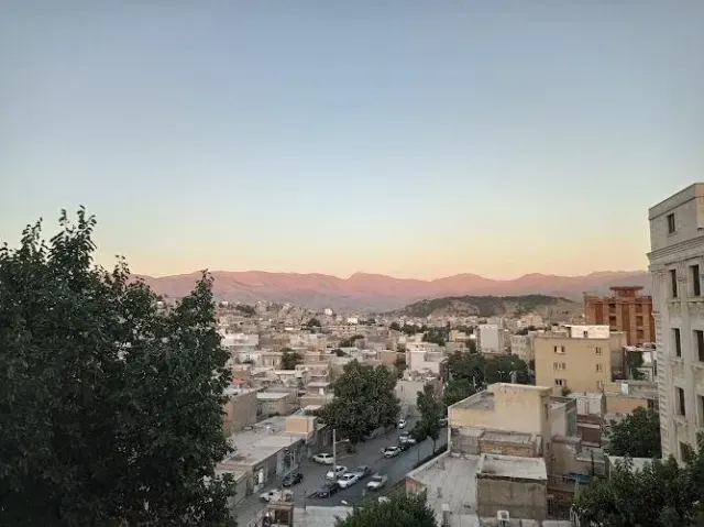 Kaaj Hotel