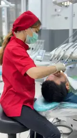 کلینیک دندانپزشکی دیجیتال شاهد (اندیشه)