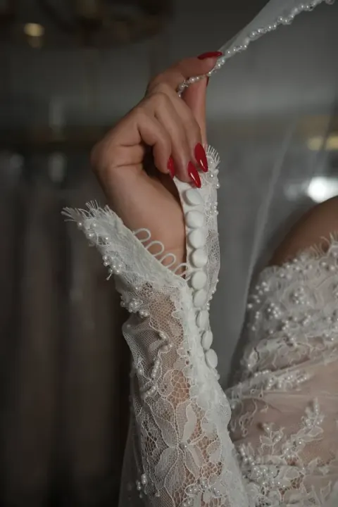 مزون عروس و مجلسی آیتا