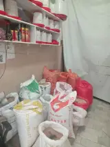 فروشگاه خوراک دام و طیور حاجیان