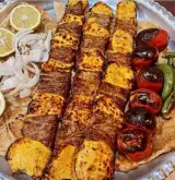 بیرون بر و کبابی ایرانی در ایلام