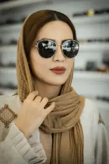 عینک سازی و عینک فروشی بینایی سنجی روشنا