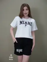 عمده فروشی و خرده فروشی پوشاک