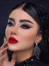 میکاپ آرتیست آیناز