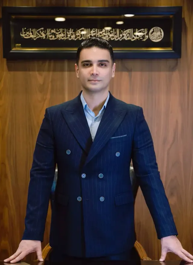 وکیل پایه یک و مشاور حقوقی مجتبی خلیلی