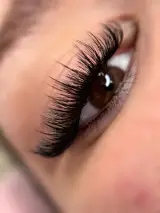 خدمات تخصصی اکستنشن مژه نایرا خداوردیان