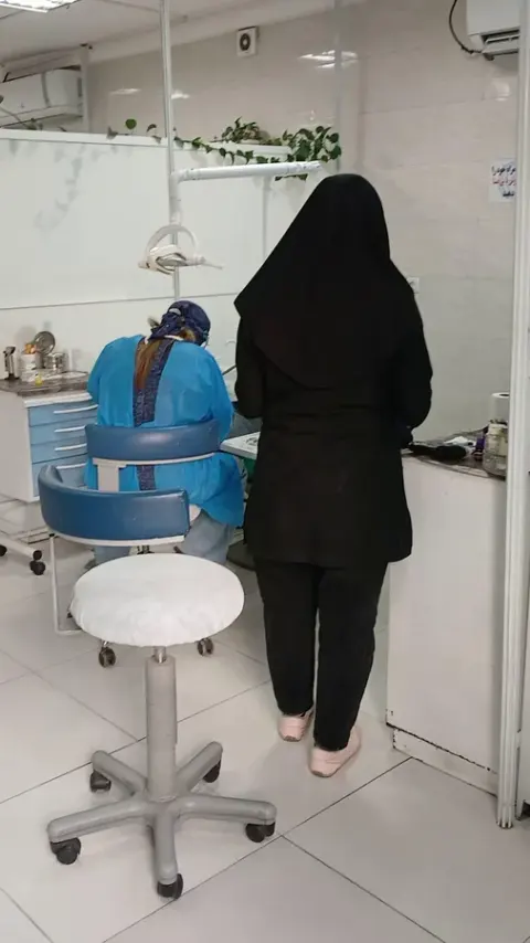 کیلینیک دندانپزشکی ابریشم