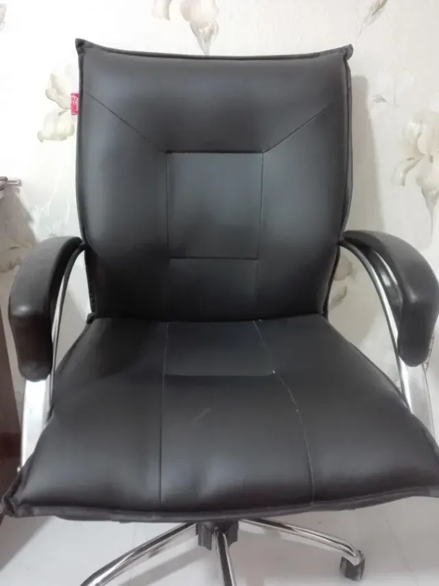 تعمیرات صندلی اداری