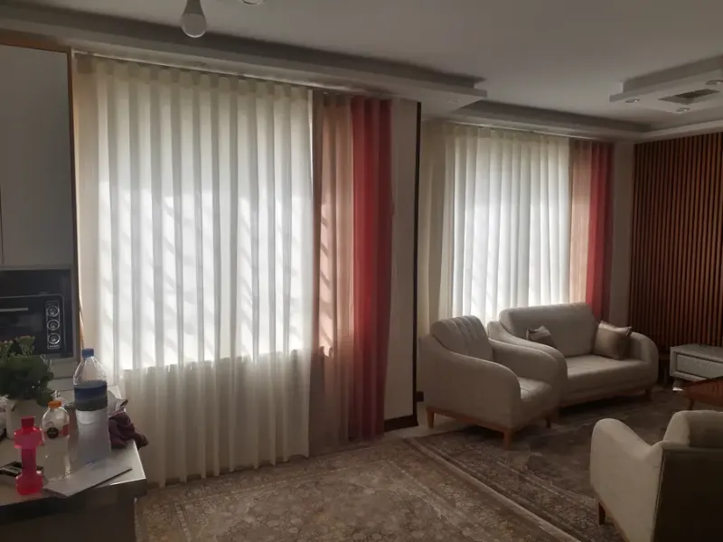 پرده و تزئینات گلد