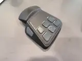 ساخت قطعات پلاستیکی و لاستیکی کالیپتا