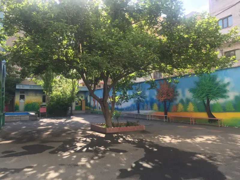 دبستان غیردولتی فرشتگان آذین