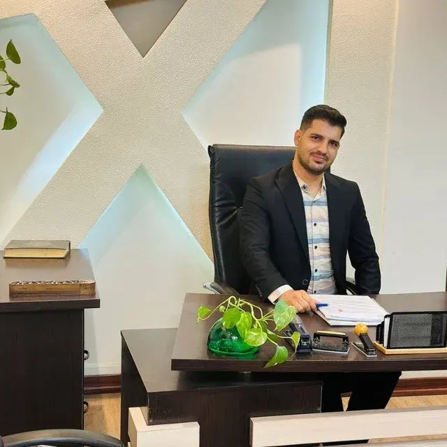 وکیل مؤسسه حقوقی علی سلطانی