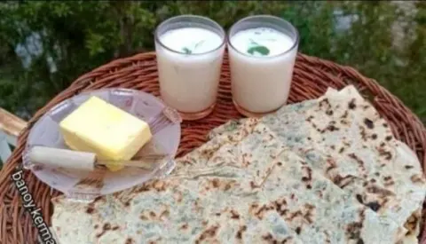 نان محلی بژی و کلانه