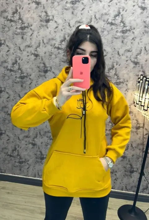 پوشاک زنانه