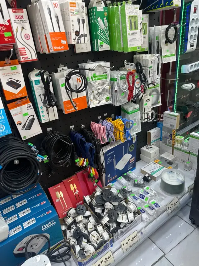 لوازم موبایل موبی استور