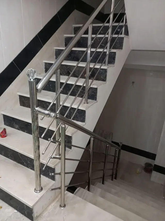 نرده و حفاظ بانکی استیل 201 و304