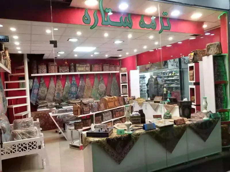 آموزش صنایع دستی ویژه خانم ها و آقایان