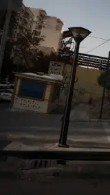 دکه سوپرمارکت و مطبوعاتی