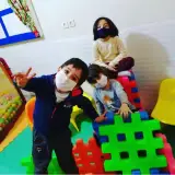 مهدکودک و پیش دبستان آدم برفی
