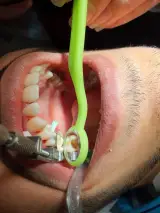 دندانپزشکی دکتر گلاره همتی