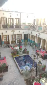 هتل سنتی طلوع خورشید