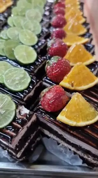 قنادی نیستان