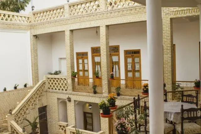 خانه معمار Memar House
