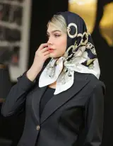 سیلک انواع روسری و شال باکیفیت