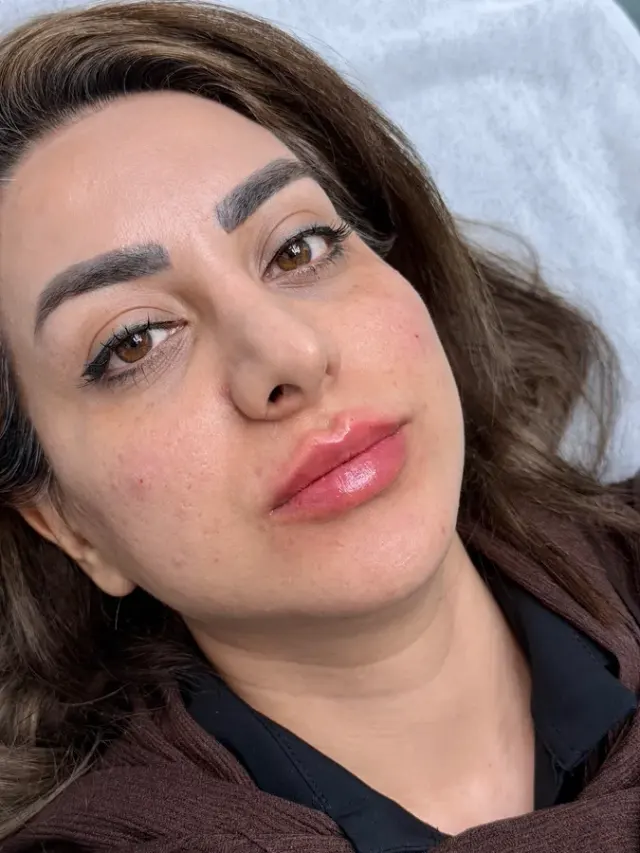کلینیک زیبایی پوست و‌مو هلال احمر