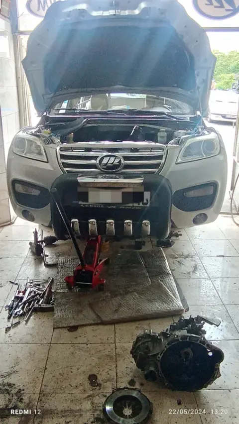 مکانیکی و آهنگری تخصصی