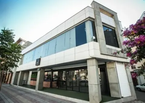 تی بار شعبه معلم