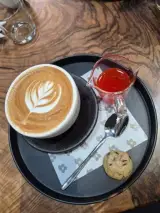 کافی شاپ ژوان