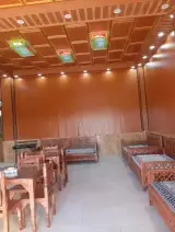 رستوران و سفره خانه و بیرون بر سنتی خوشا دلوار