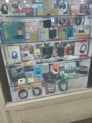 خدمات کامپیوتر بهنام