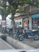 ساندویچی طاهری