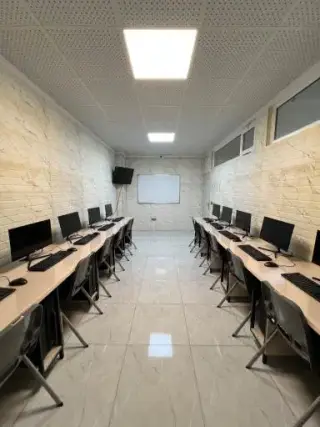 آموزشگاه کامپیوتر و حسابداری رایان اوج
