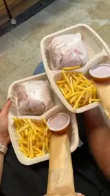 برگر شاپ مایونز (شعبه ۲)