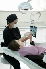 مطب دندانپزشکی دکتر بهار بابازاده
