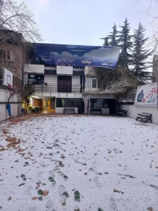 دبیرستان دوره اول پسرانه مهرآیین واحد زعفرانیه