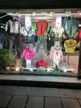 گالری پوشاک رز