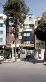 آزمایشگاه فرزانگان